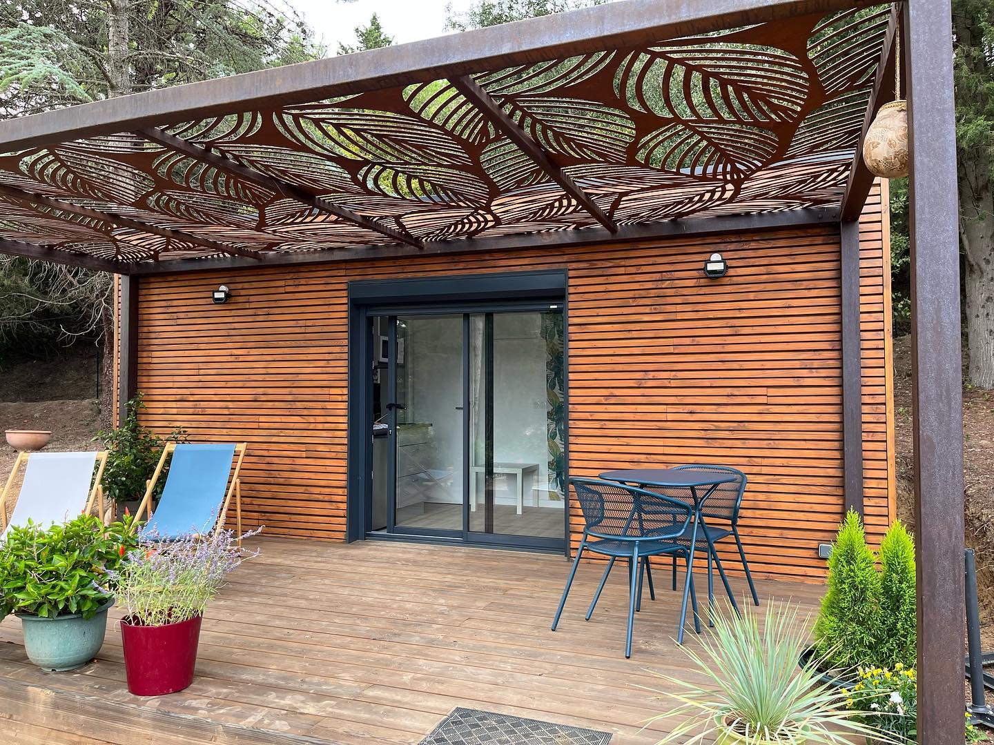 maison container extérieur terrasse
